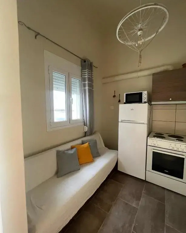 Vintage Apartments 2