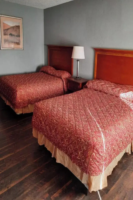 HiWay Inn Express Elk City Route 66