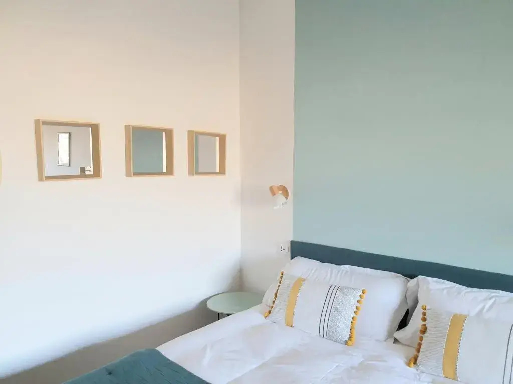 Delmirani's Book Apartments - Vatican View