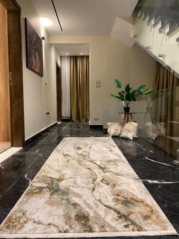 Villa in palm hills-the crown