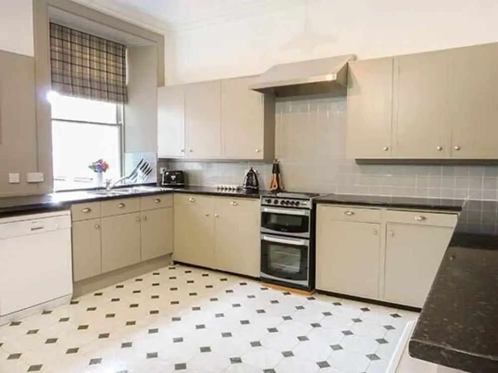 1 Mews Lane