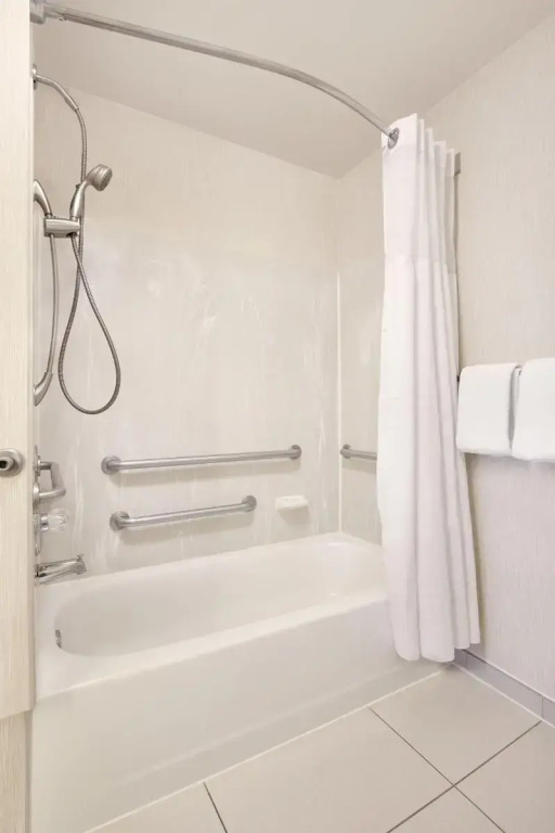 Fairfield Inn & Suites Indianapolis Airport