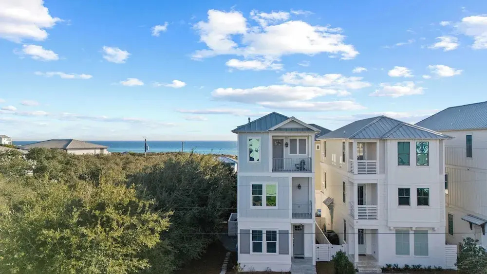 The Palmetto Blue by Avantstay Steps to Beach, Ocean Views