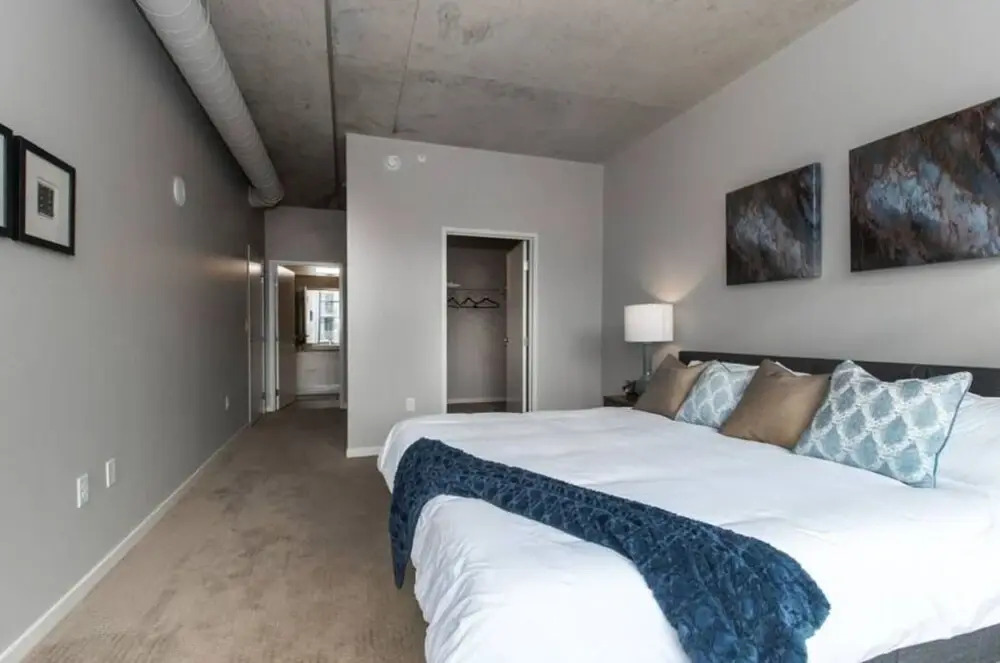 Apartments At 1055 Old River Road
