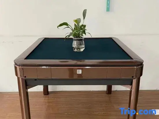 Sanfeng Apartment