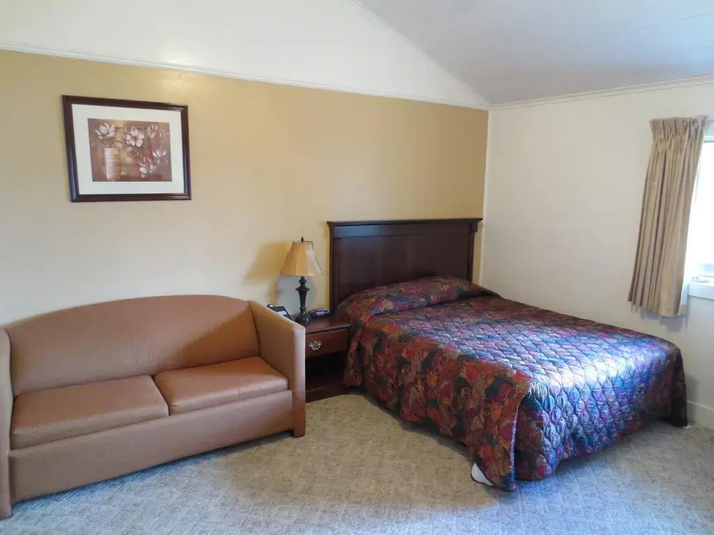 Hickory Grove Motor Inn - Cooperstown