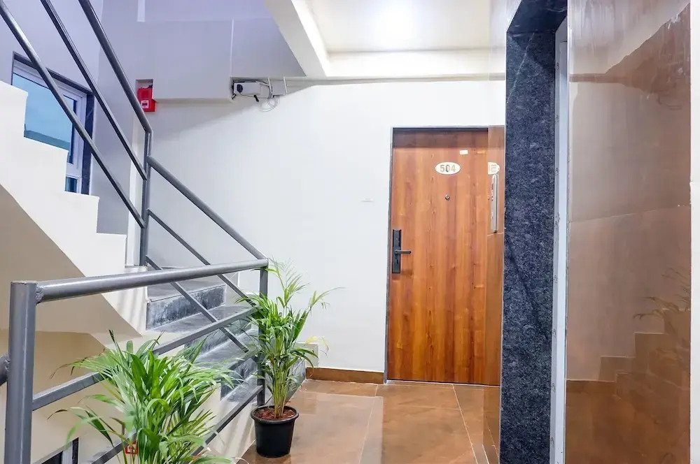 Fabhotel Falcon Executive