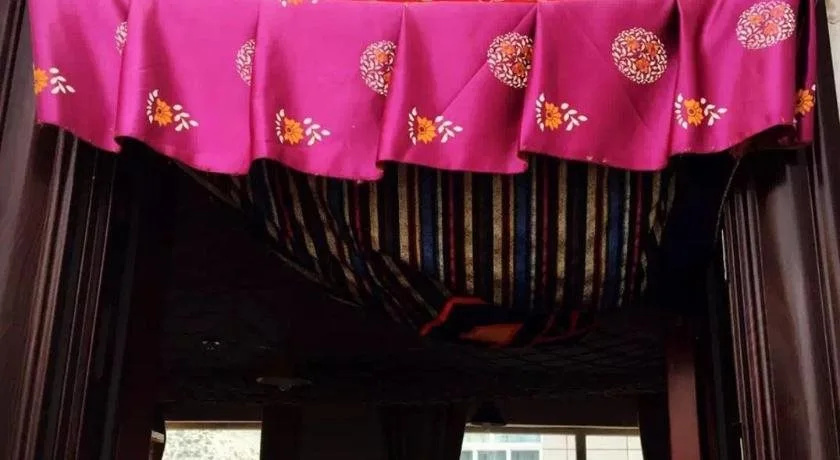 Xiahe Labrang Tibetan Hostel