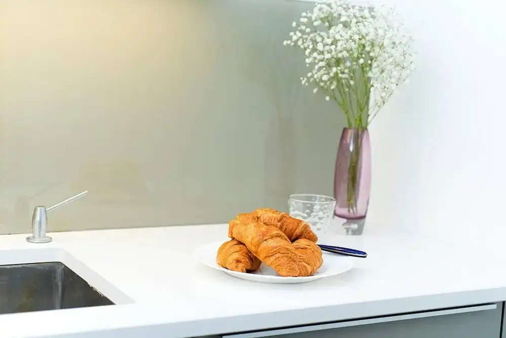 Luxury, Spacious 2BR Apartment in Mayfair
