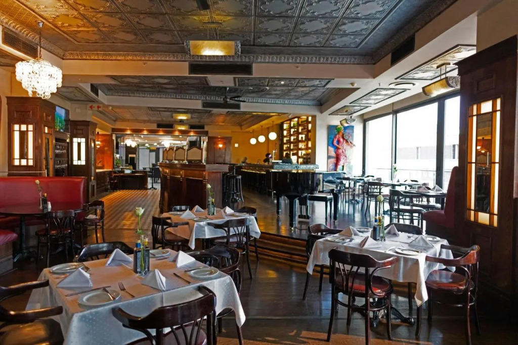 DAVINCI Suites