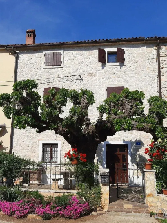 Casa Girasole