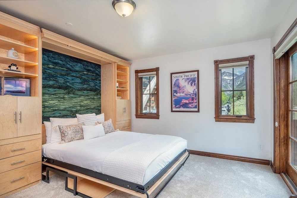 True Ski In/ski Out Sun-drenched, Top Floor Condo Ajax Views, Deck, Garage Parking 3 Bedroom Condo by RedAwning
