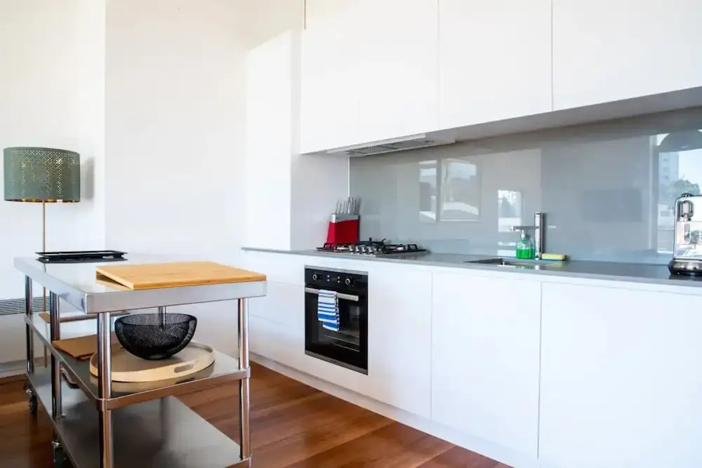 Stylish Warehouse Convert 2 Bedroom Apartment