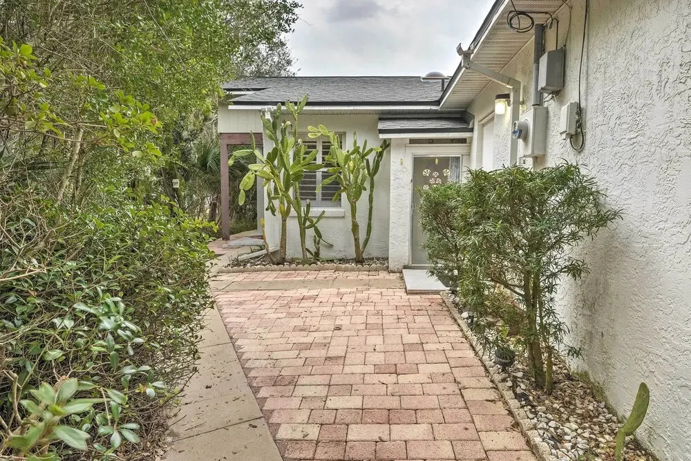 Pet-friendly Flagler Beach Home w/ Yard Near Beach
