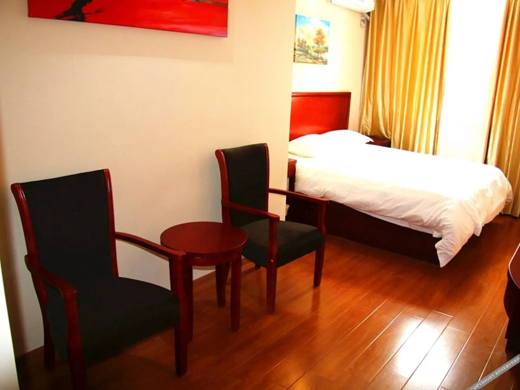GreenTree Inn ShangHai Qilianshan Road Metro Station Express Hotel