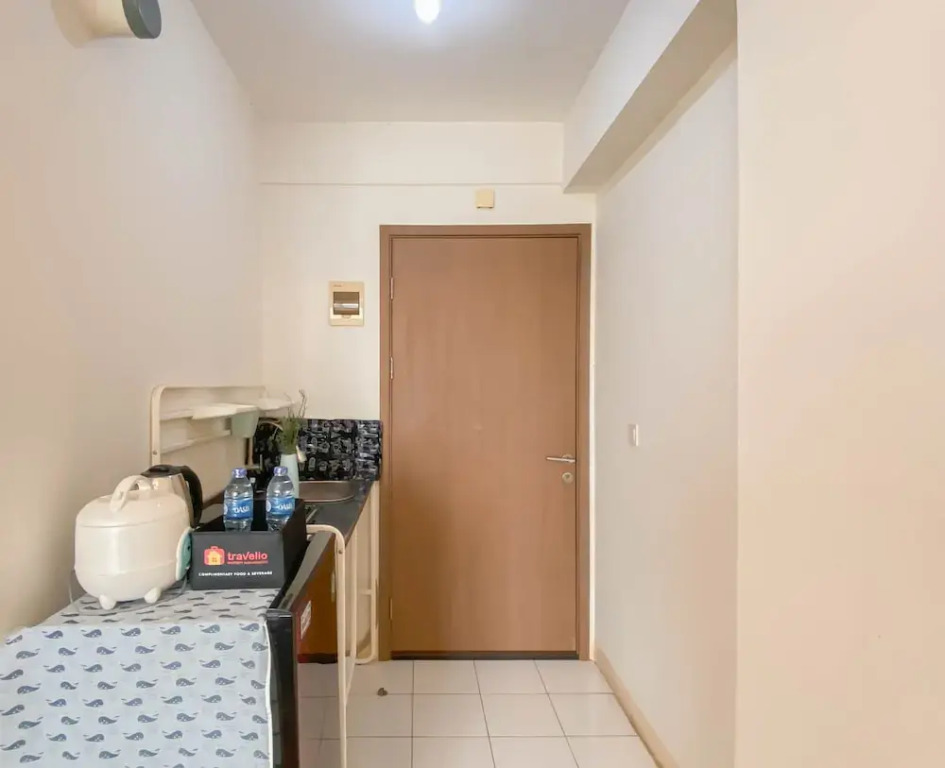 Cozy and Tranquil Studio at Podomoro Golf View Apartment