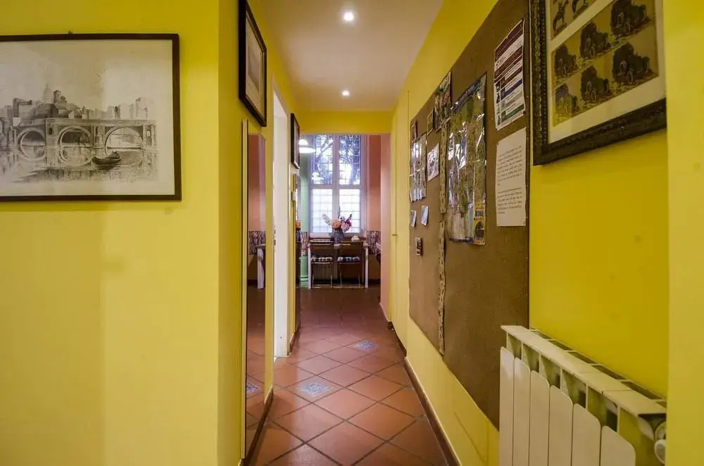 Apartment With one Bedroom in Roma, With Enclosed Garden and Wifi