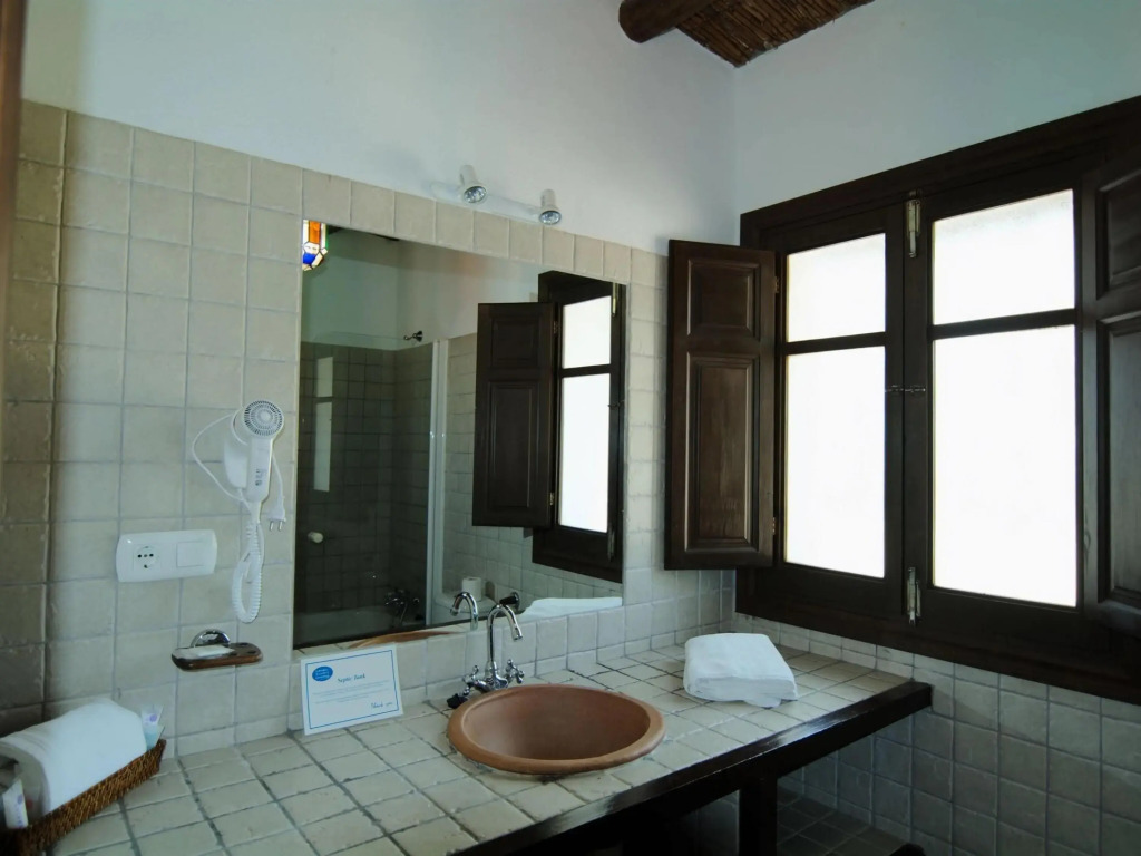 Cottage in Antequera with Pool near El Torcal