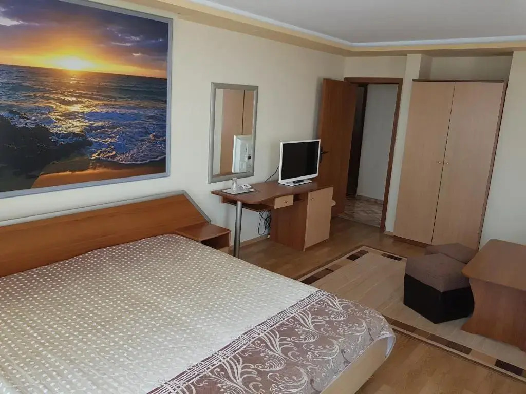 Guest House Ianis Paradise