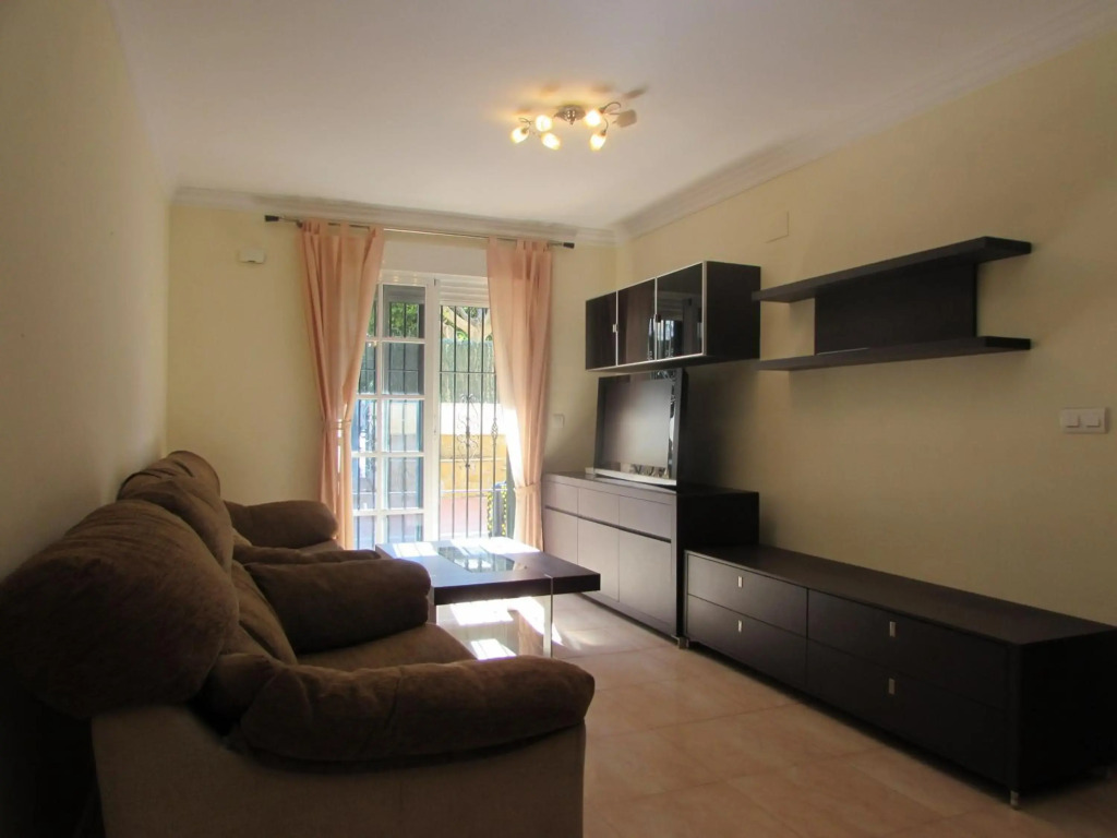 Vera Big Family Home