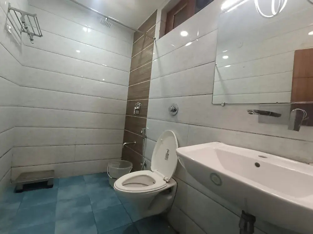 Hotel Ganga Azure