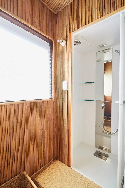 Hostel & Tatami Bar Uchikobare -内子晴れ