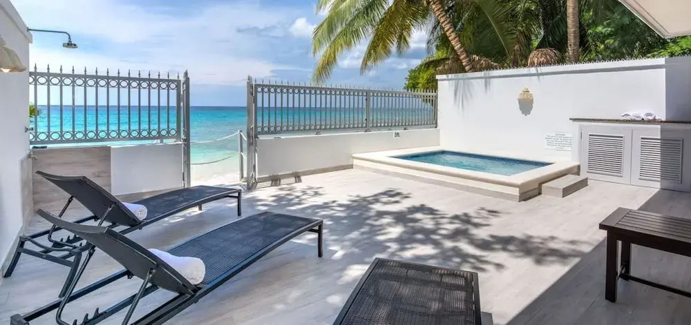 Villa Westshore