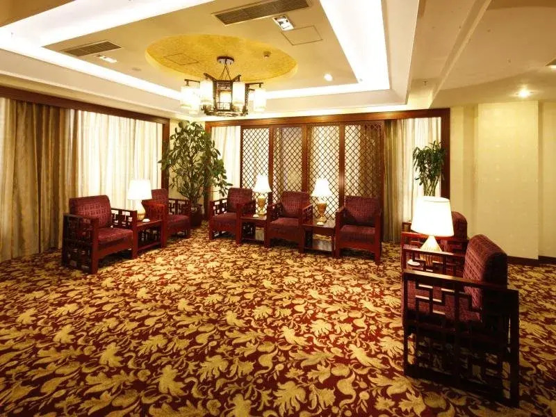 Golden Rich Hotel