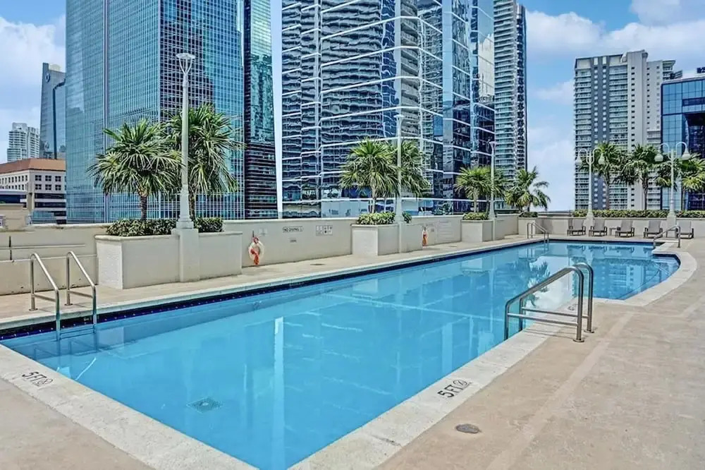 OneLuxStay in the Heart of Brickell