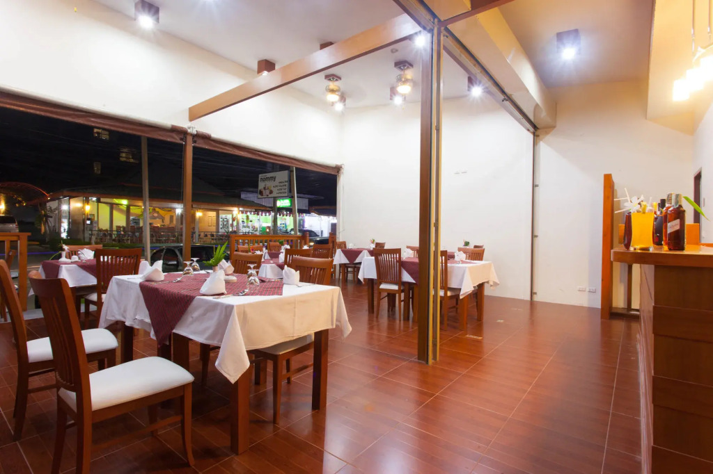Chalong Princess Pool Villa Resort SHA EXTRA PLUS