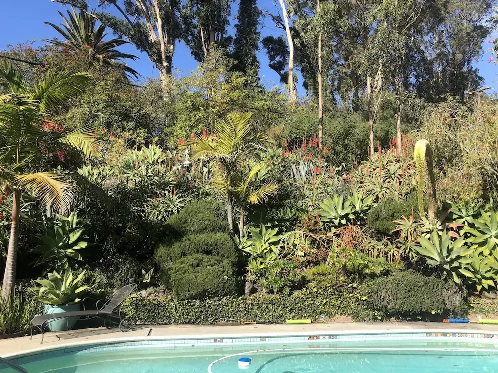 637 Sea Ranch Drive Home 3 Bedrooms 2.5 Bathrooms Home