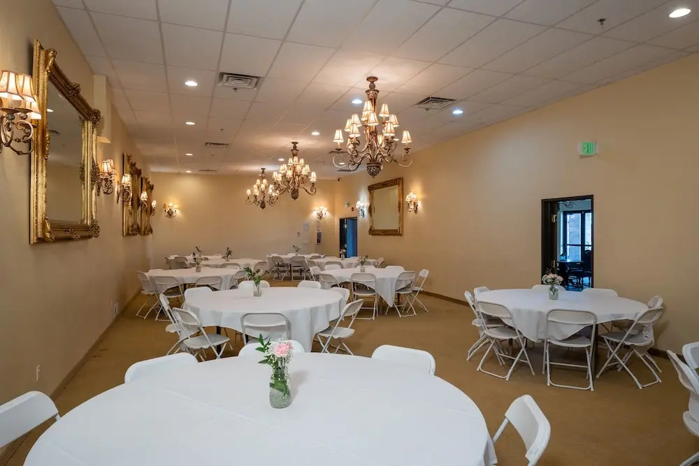 Silverland Inn