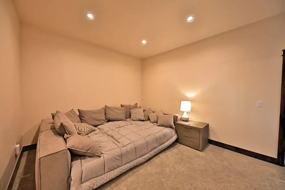 Lakota - 519 Summit Place 6 Bedroom Townhouse