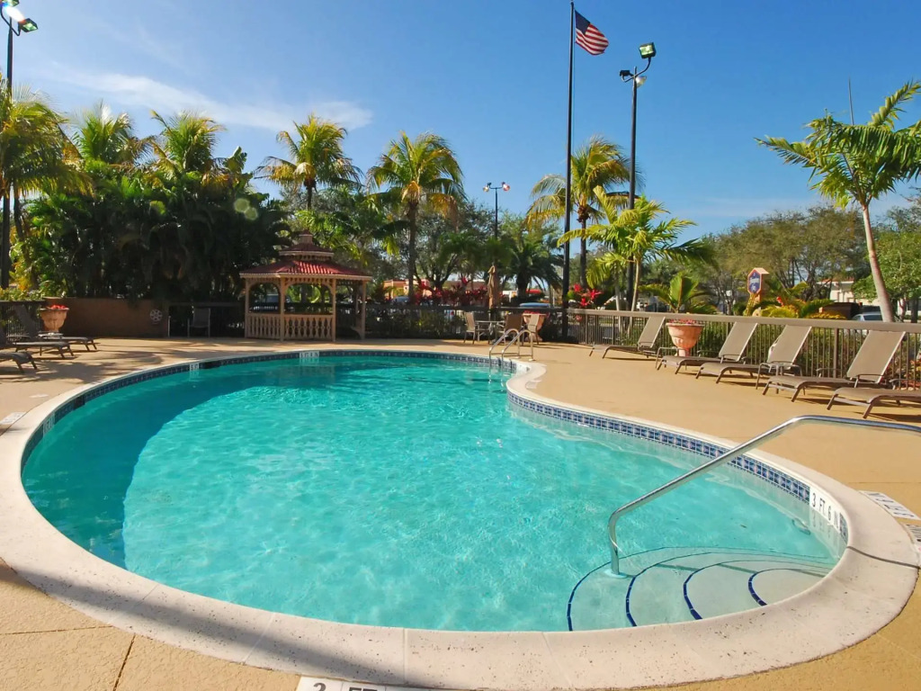 Hampton Inn Fort Myers-Airport & I-75