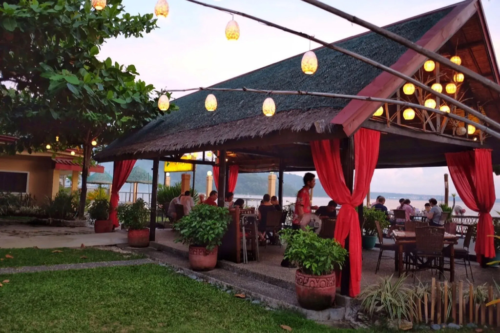 Playa Papagayo Beach Inn