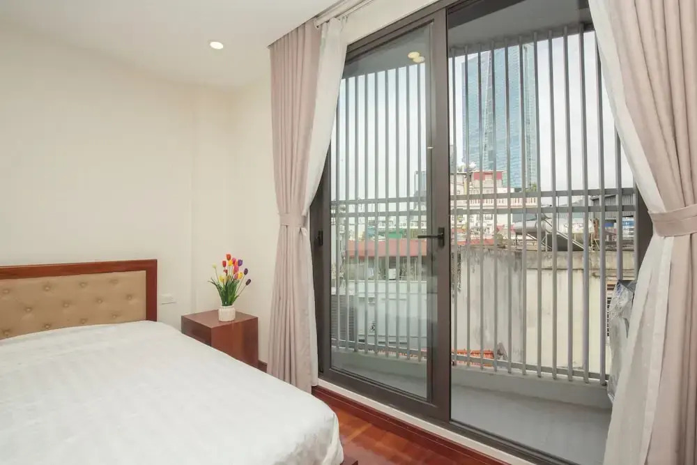 Sumitomo10 Apartment - Lane 12 Dao Tan street