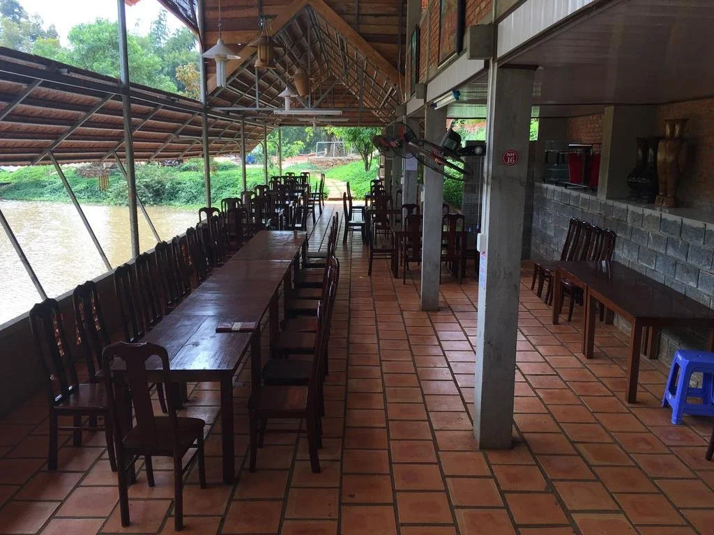 Dau Nguon Resort