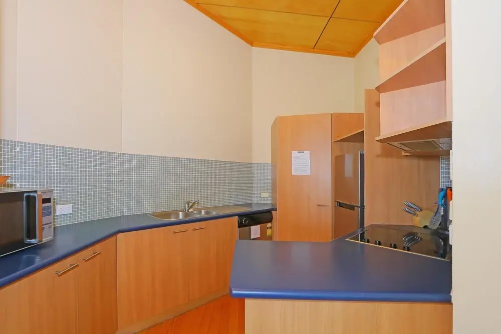 Pacific Royale Holiday Apartment 313