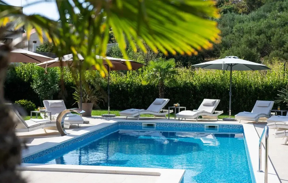 Stunning Home in Orij With Wifi and 4 Bedrooms