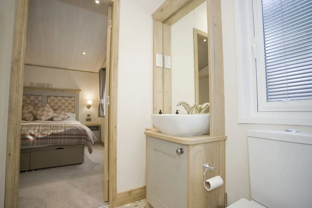 6 berth luxury lodge in Christchurch Dorset