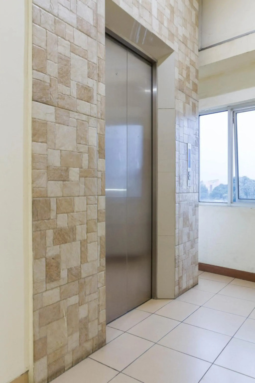 RedDoorz Plus at Amalio Hotel Surapati
