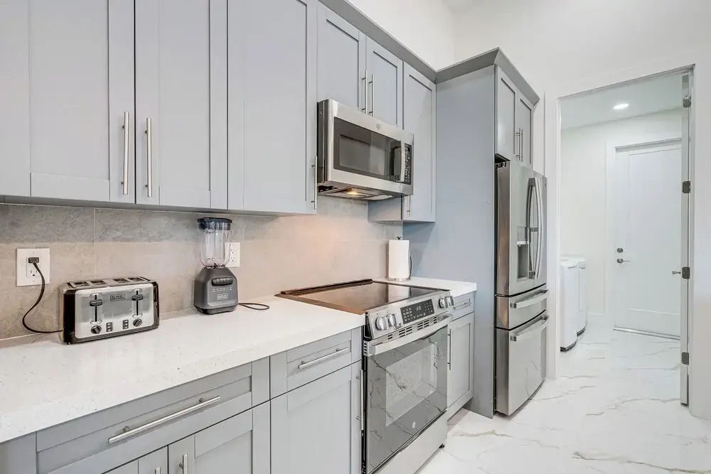 7 Mi to Dtwn Cape Coral: Home w/ Pool & Spa!