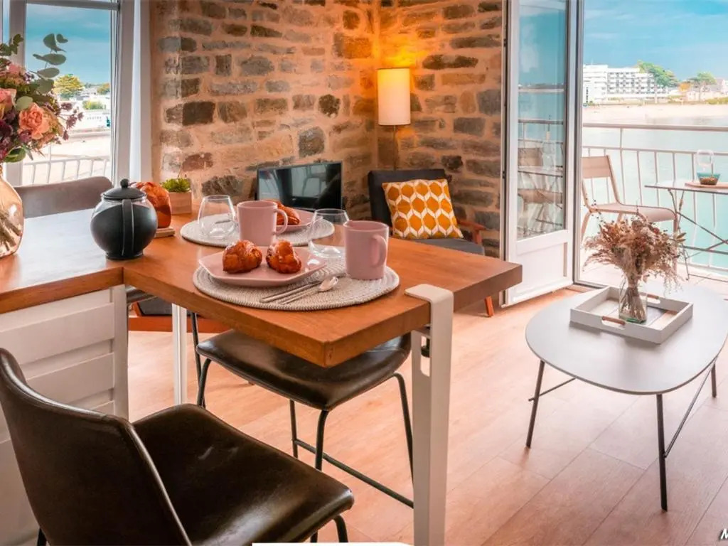 Appartement Larmor-Plage, 2 pièces, 2 personnes - FR-1-349-73