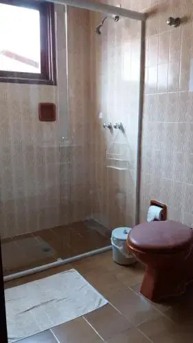 Ubatuba Surf Hostel, apenas a 60 metros da praia da Lagoinha