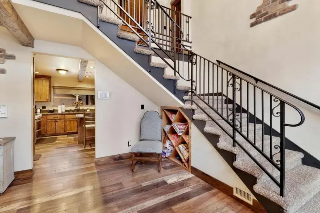Eagle Point Lodge #2080 by Big Bear Vacations