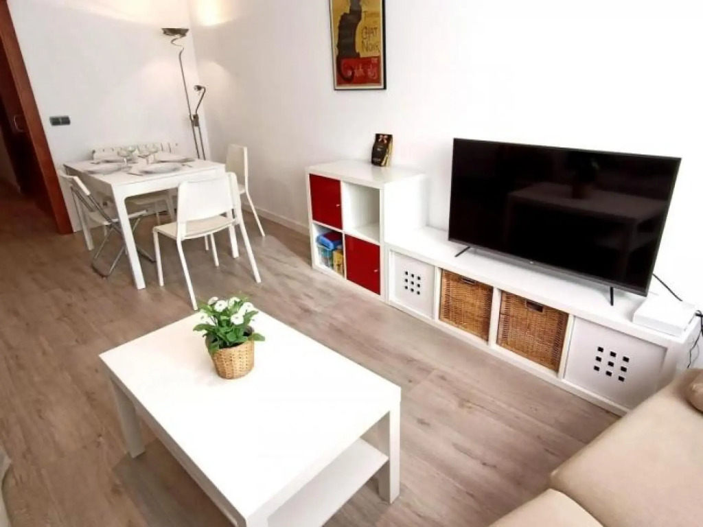 Girorooms palamós planta baixa 2a línia de mar