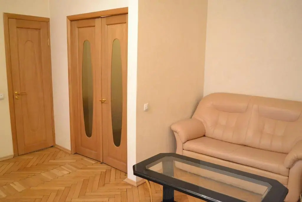 Apartments on Chetvertaia Yamskaia