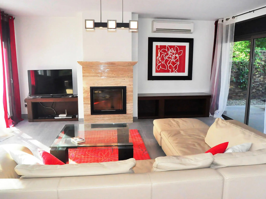 Villa Palmbeach by Interhome