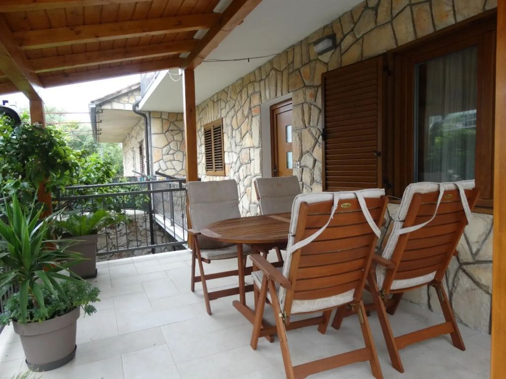 Vibo - parking and barbecue - A2 Vinka 2(4)