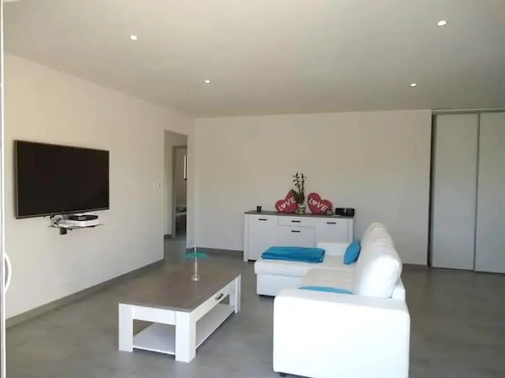 Villa With 3 Bedrooms in Saint-jean-de-monts, With Private Pool, Enclo